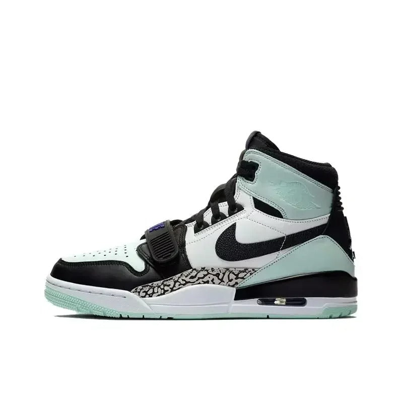 Casual High-top Men Women Basketball Shoes Outdoor Sports Sneakers
